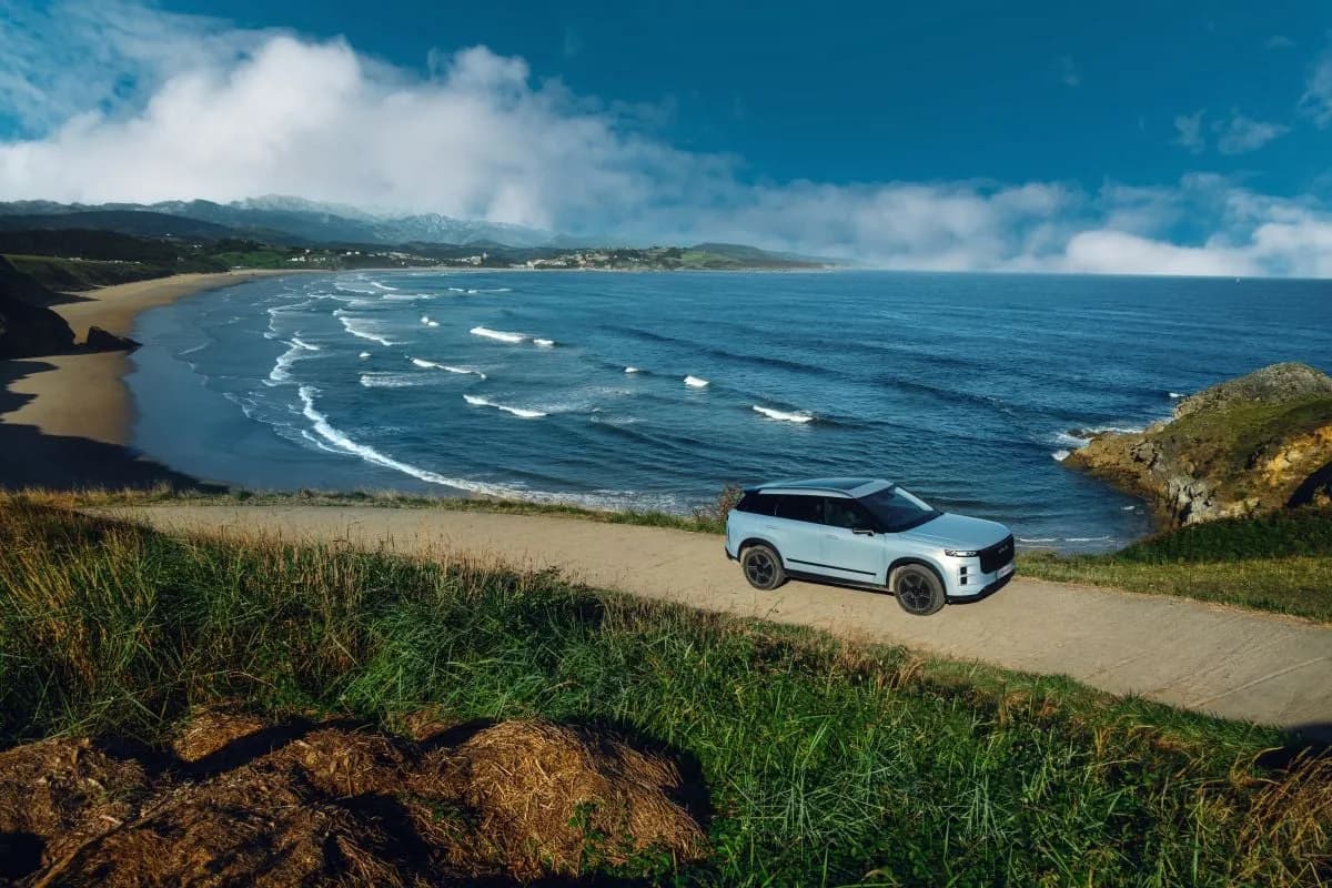 Η OMODA   JAECOO παρουσιάζει το Super Hybrid System