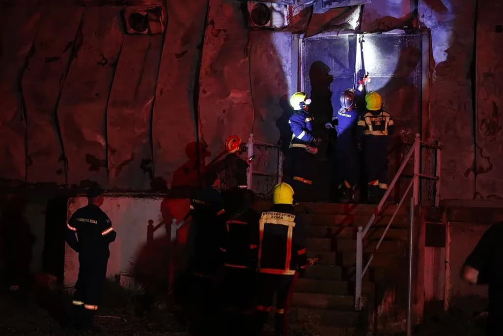 Ολοσχερής καταστροφή σε εργοστάσιο ανακύκλωσης στο Μαρκόπουλο