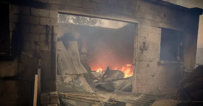 Η Αττική και η Κρήτη σε Red Code για κίνδυνο πυρκαγιάς