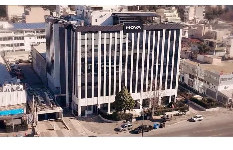 Η Nova πουλά το 50% της Nova ICT στην IREON