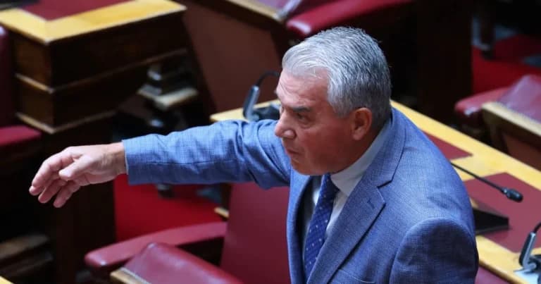 Ο Κυριαζίδης επιτέθηκε ξανά στη Ζωή Κωνσταντοπούλου στη Βουλή