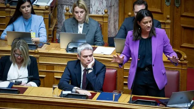Το νομοσχέδιο για την επαγγελματική ασφάλιση στη Βουλή