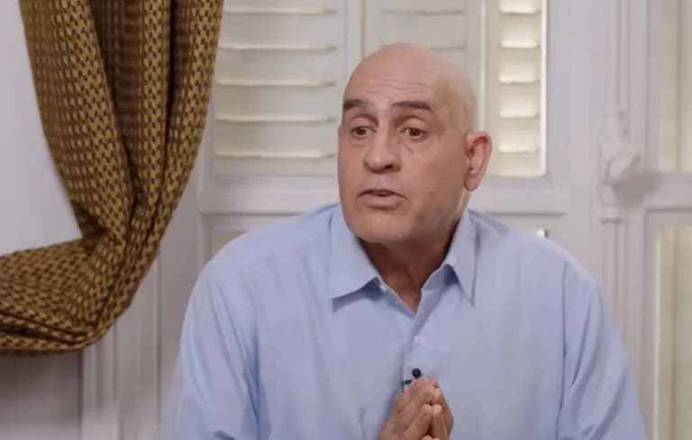 Ο ατζέντης μοντέλων του Έπστιν βρέθηκε νεκρός στο Παρίσι