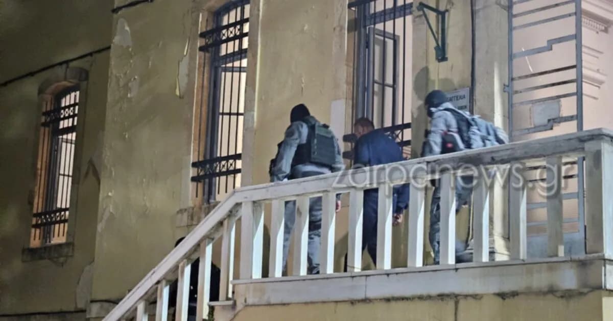 Ο ιατροδικαστής Χανίων ελεύθερος μετά την εξάωρη απολογία
