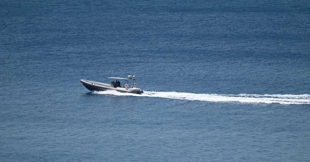 Πυρκαγιά στην Πάρο: Μάχη όλη τη νύχτα με τις φλόγες