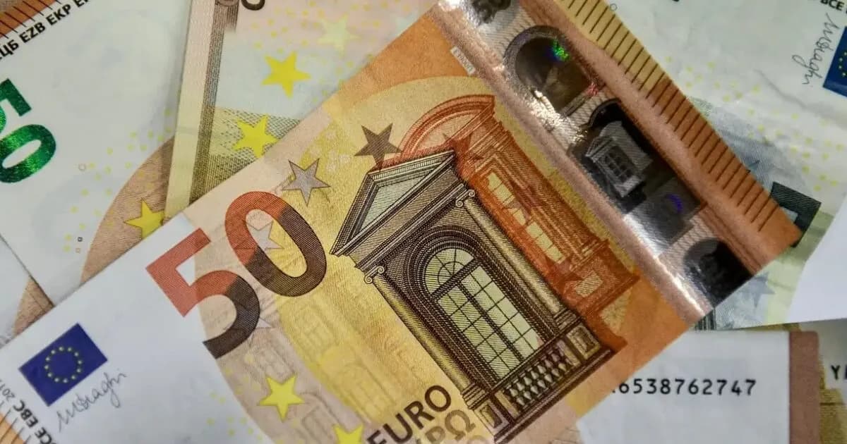 Η Τράπεζα της Ελλάδος επέβαλε πρόστιμα 2,27 εκατ. σε τράπεζες