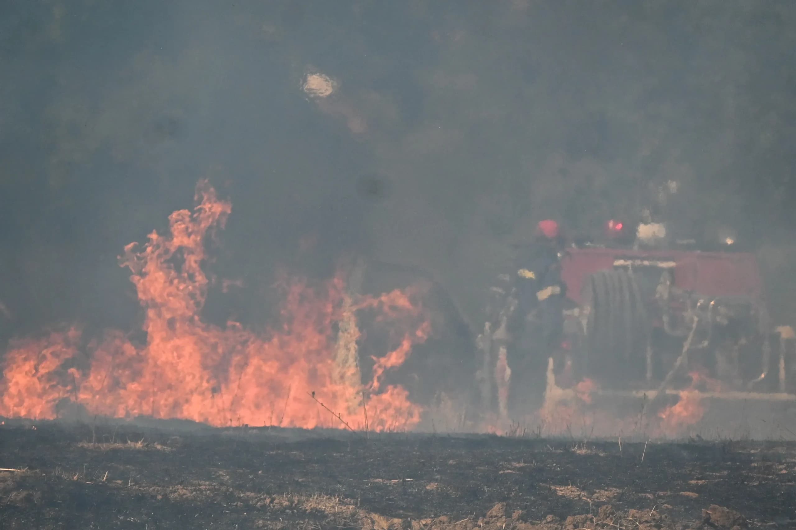 Φωτιά κοντά στην ΠΑΘΕ προς την Αγχίαλο στον Δήμο Δέλτα