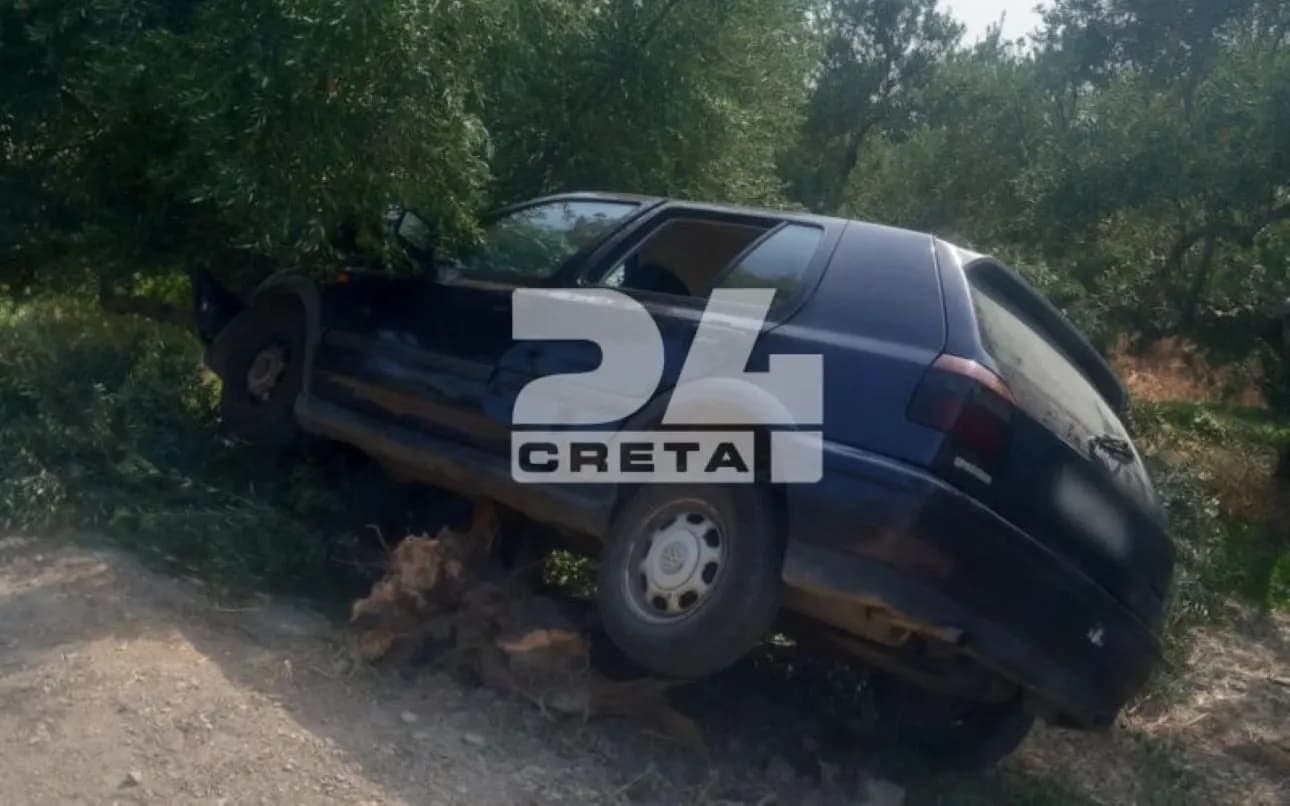 Τροχαίο στα Ποντικιανά Χανίων με εγκλωβισμό δύο ατόμων