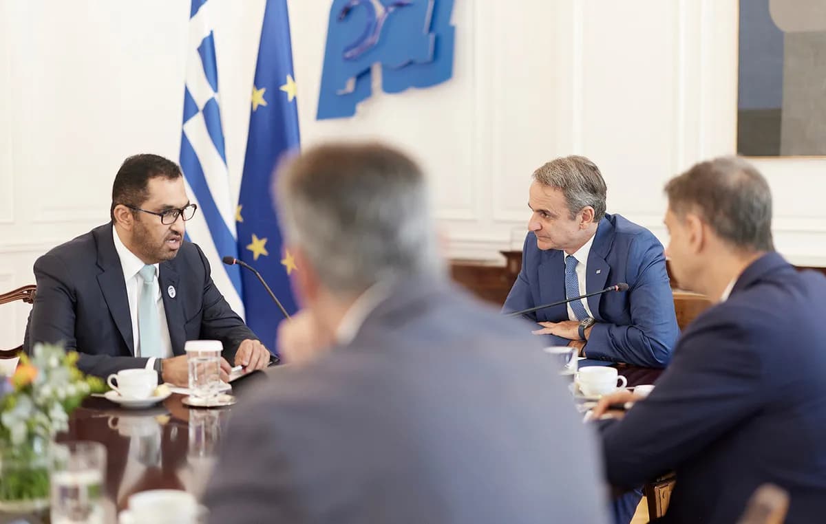 Ο Μητσοτάκης συναντήθηκε με τον Αλ Τζαμπέρ στο Μαξίμου