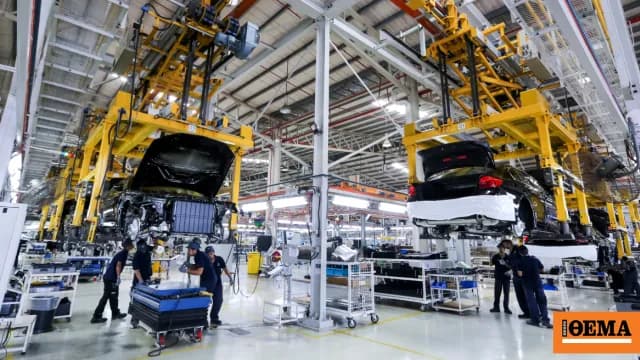 Η Κεραμέως ανακοίνωσε 8.000 νέες θέσεις εργασίας ΔΥΠΑ