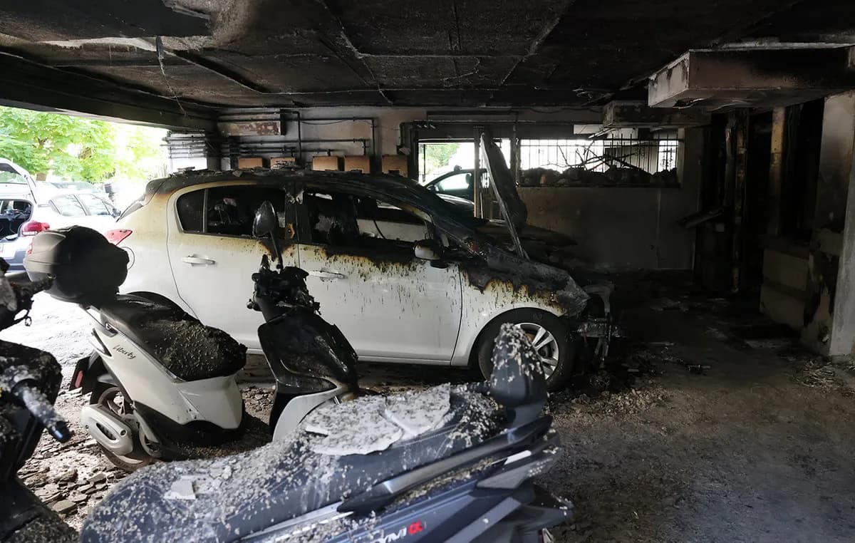 Τριπλή εμπρηστική επίθεση σε σπίτια στελεχών ΝΔ στη Θεσσαλονίκη