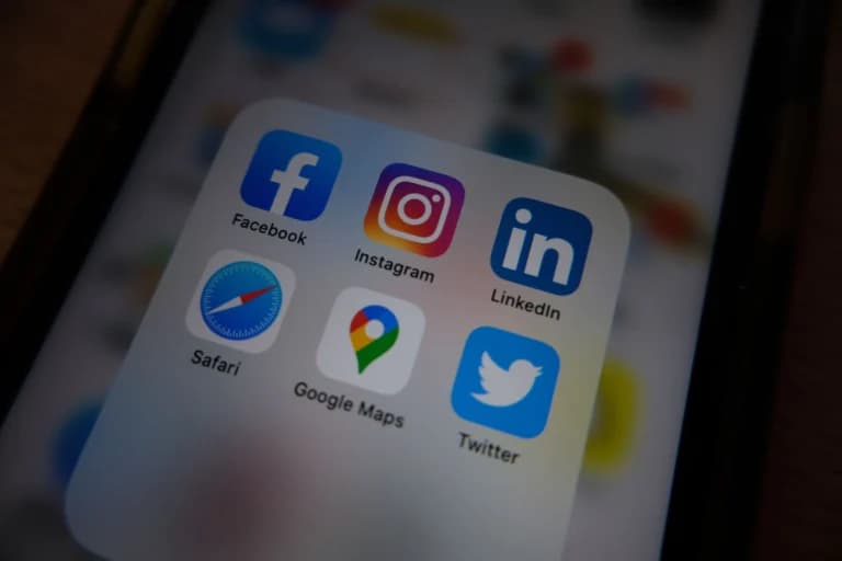 Η Meta αντιμετωπίζει προβλήματα στις εφαρμογές της