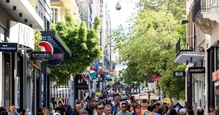 Η αποταμίευση νοικοκυριών σε νέο χαμηλό -3,3% δείχνει η ΕΛΣΤΑΤ