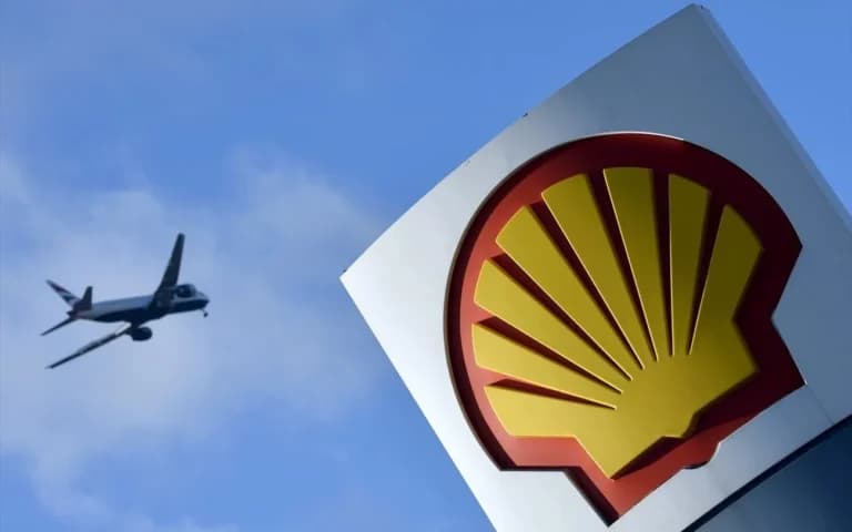 Η Shell διπλασιάζει τα κέρδη της λόγω πολέμου στη Μέση Ανατολή