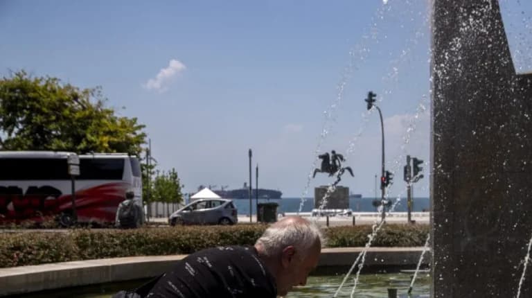 Καύσωνες: Η Ελλάδα σε ζώνη υψηλού κινδύνου, λένε επιστήμονες
