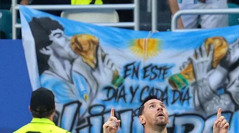 Η Αργεντινή πέρασε στη φάση των «16» με θρίλερ 3-2