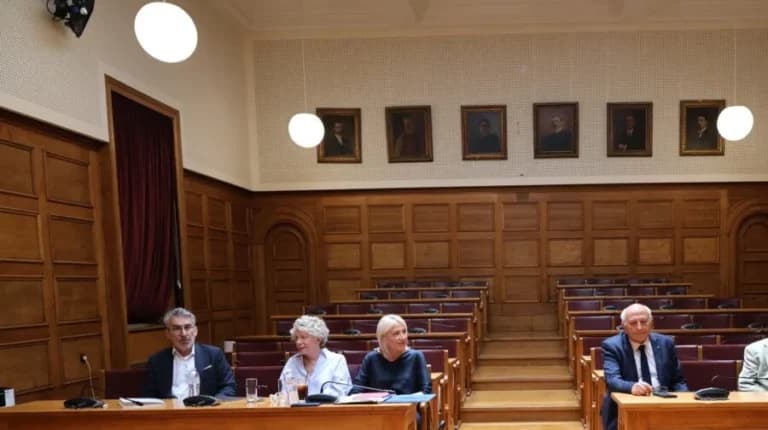Ο ΣΥΡΙΖΑ σε αναβρασμό: αποχωρήσεις και επιστροφή Πολάκη