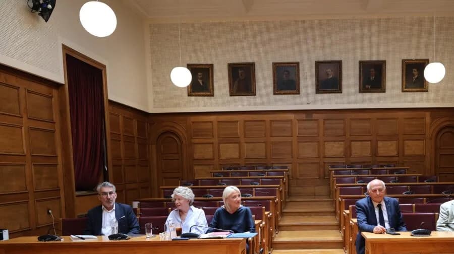 Ο ΣΥΡΙΖΑ σε αναβρασμό: αποχωρήσεις και επιστροφή Πολάκη