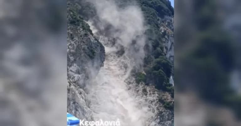 Κατολίσθηση στην Κεφαλονιά: Βράχοι έπεσαν στη Μύρτος