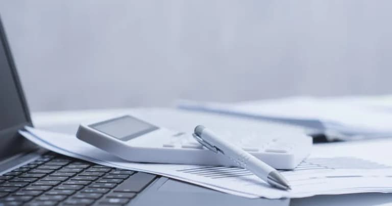 Λήγει η προθεσμία για τις φορολογικές δηλώσεις στις 15/7