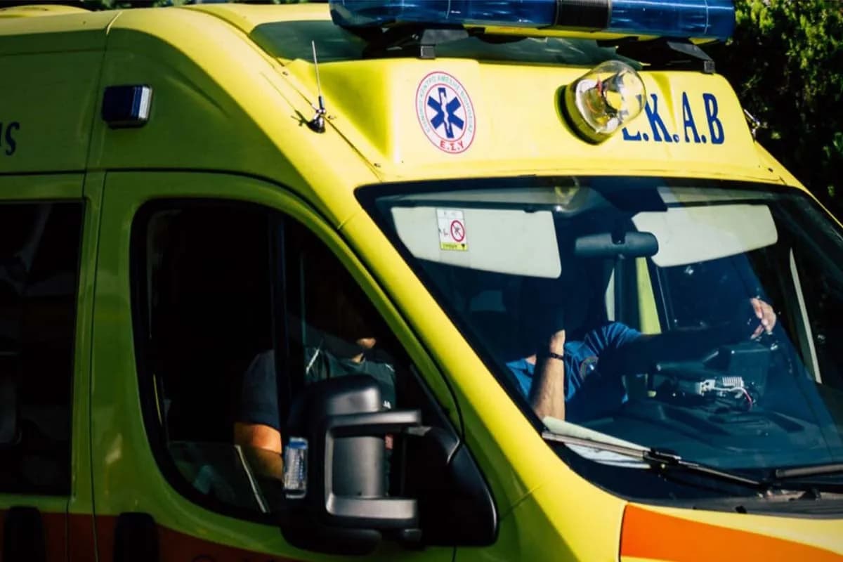 Δύο θάνατοι λουομένων την Παρασκευή σε Κάρπαθο και Πάτρα