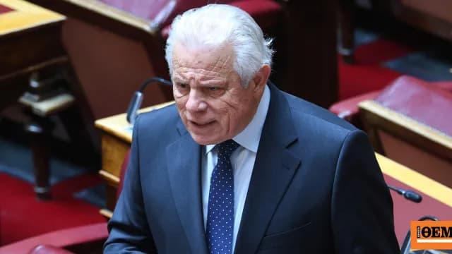 Ο Βλάχος ζητά στη Βουλή απαντήσεις για τα σπιτάκια ανακύκλωσης