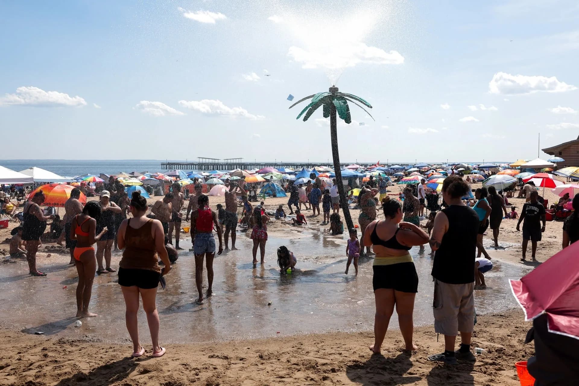 Ρεκόρ καύσωνας απειλεί 100 εκατ. Αμερικανούς στις ΗΠΑ