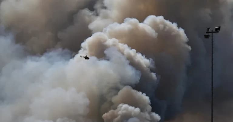 Οι πυρκαγιές στη Γαλλία εκτός ελέγχου, νέες εκκενώσεις