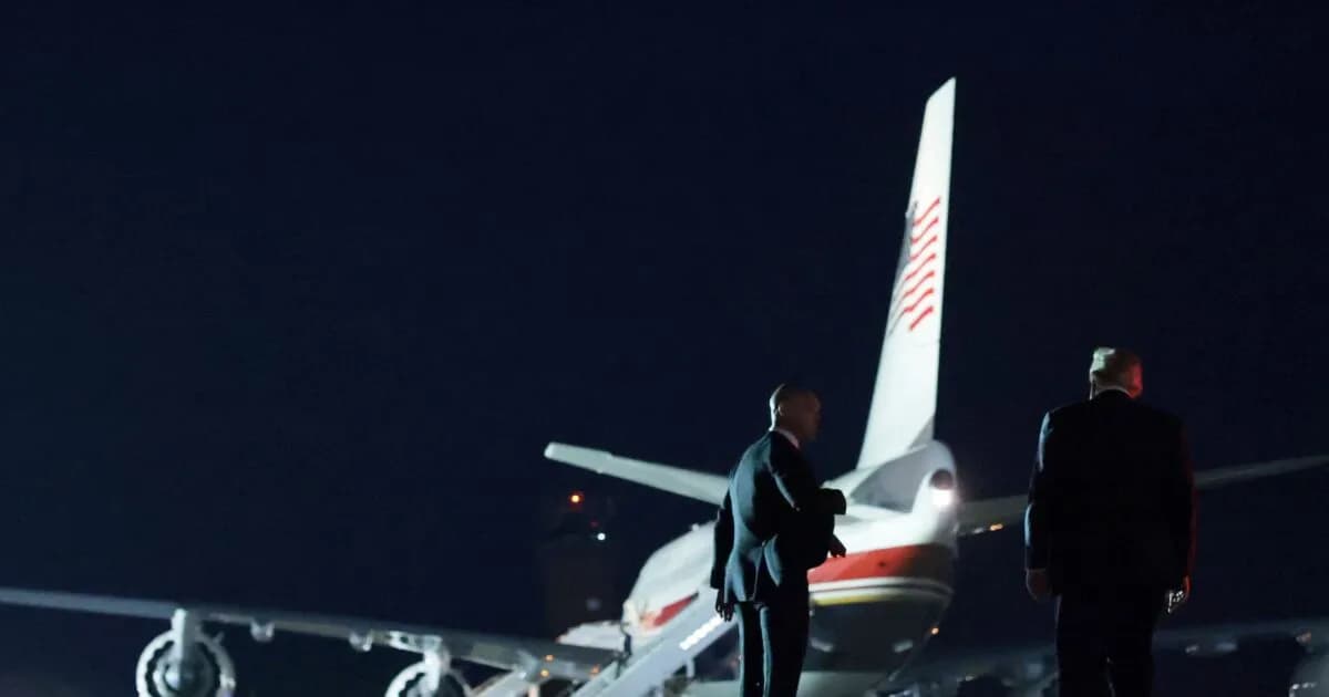 Ο Τραμπ εγκατέλειψε το νέο Air Force One στην Τουρκία