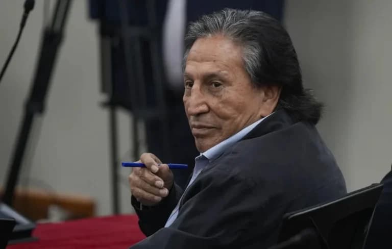 Ο Αλεχάντρο Τολέδο ζητά χάρη λόγω σοβαρών προβλημάτων υγείας