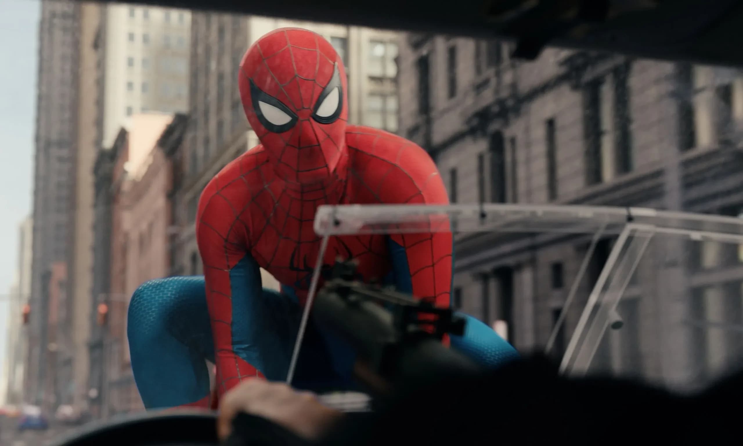 Ο Τομ Χόλαντ στο νέο trailer του Spider-Man: Brand New Day