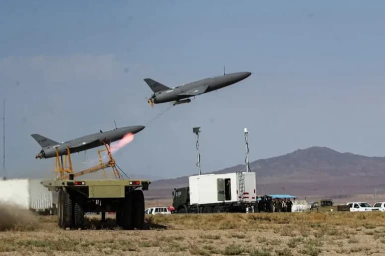 Το Ιράν επιτέθηκε με drones στη βάση Αλ Μινχάντ στα ΗΑΕ