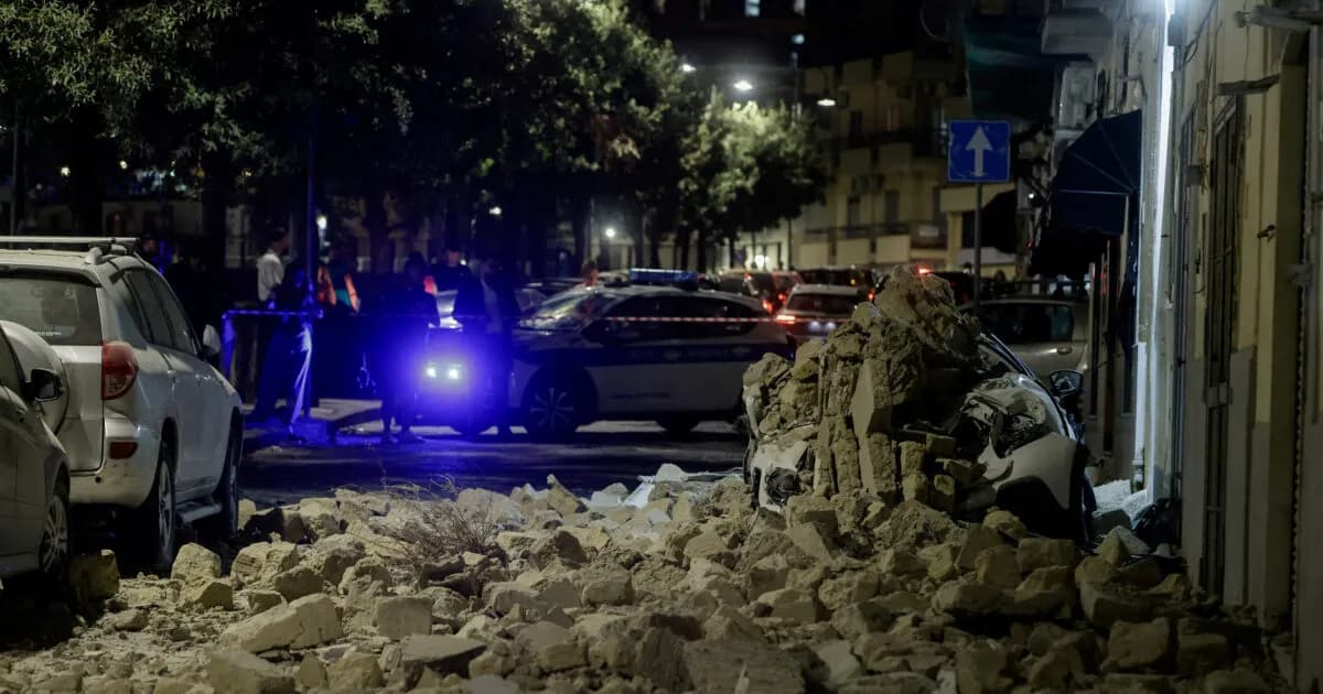Ισχυρός σεισμός στη Νάπολη: 21 τραυματίες, εκκενώσεις
