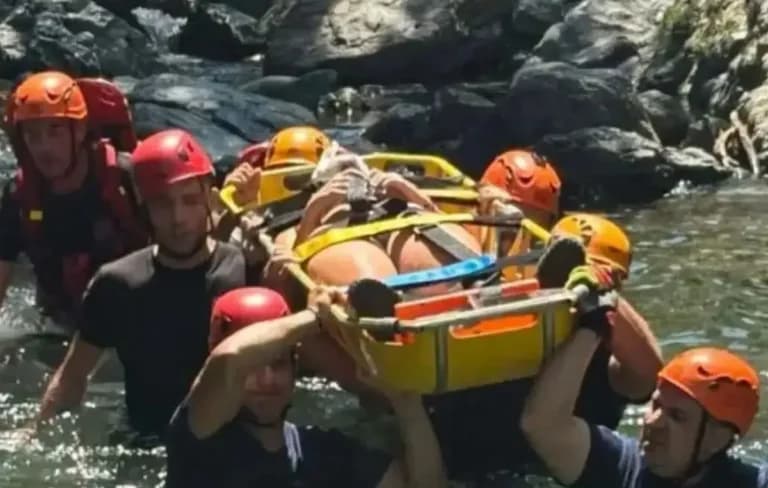 Επιχείρηση διάσωσης για τραυματισμένη 15χρονη στη Σαμοθράκη