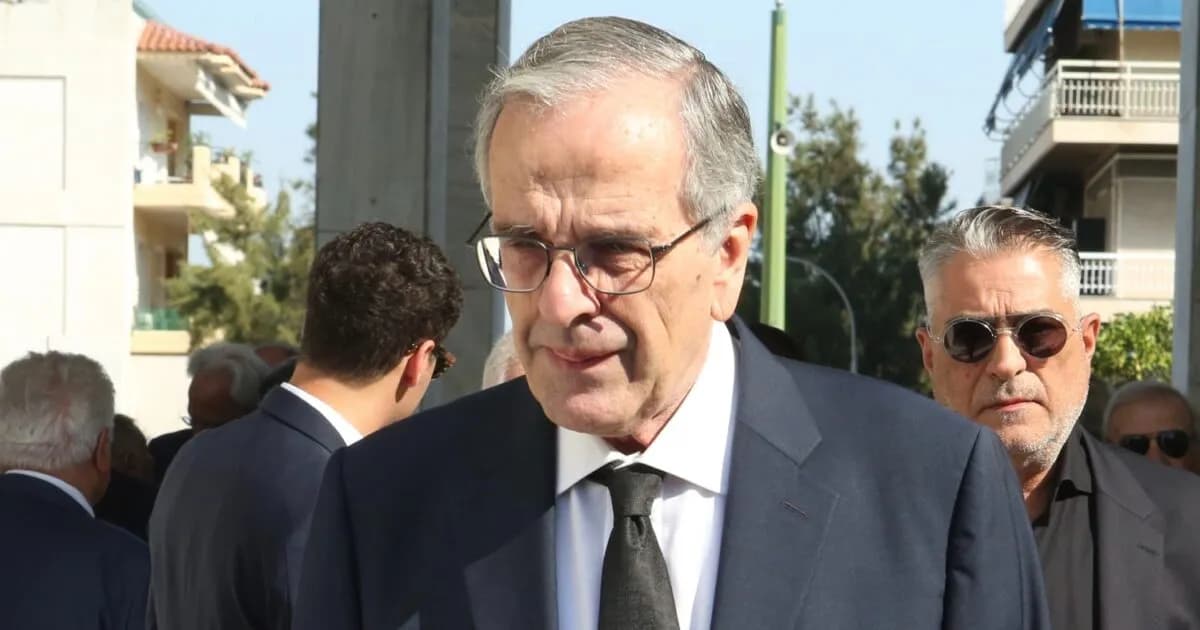 Ο Αντώνης Σαμαράς στο ετήσιο μνημόσυνο της Λένας Σαμαρά