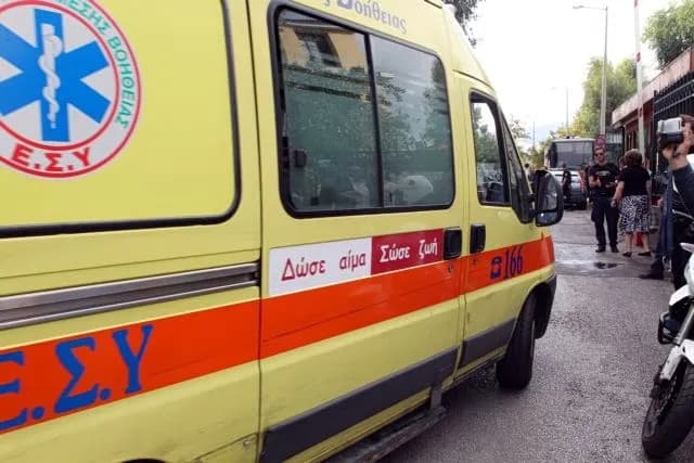 Τροχαίο στον ΒΟΑΚ: Πεζή εκσφενδονίστηκε από αερογέφυρα