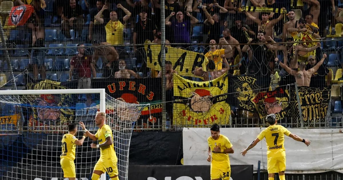 Ο Άρης νίκησε 3-2 την Καλαμάτα με ανατροπή του Φαμπιάνο