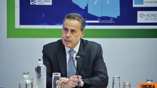 Ο Παπασταύρου παρουσιάζει το χωροταξικό για τις ΑΠΕ