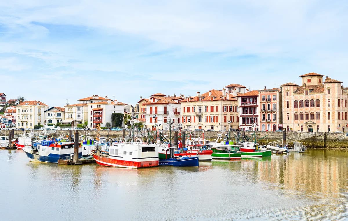 Το Saint-Jean-de-Luz: Ο κρυφός παράδεισος της Γαλλίας
