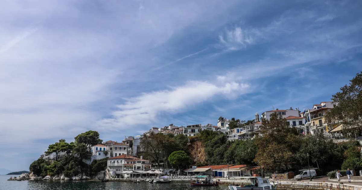 Η δραματική διάσωση 15χρονης στη Γριά Βάθρα Σαμοθράκης
