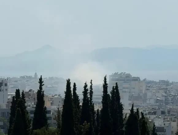 Νεκρός Εντοπίστηκε Μετά Από Φωτιά σε Διαμέρισμα στον Νέο Κόσμο