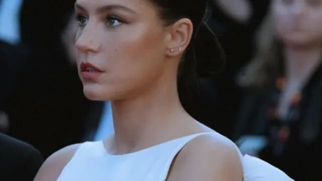 Η Adèle Exarchopoulos συναντά τη Zoë Kravitz σε νέα ταινία