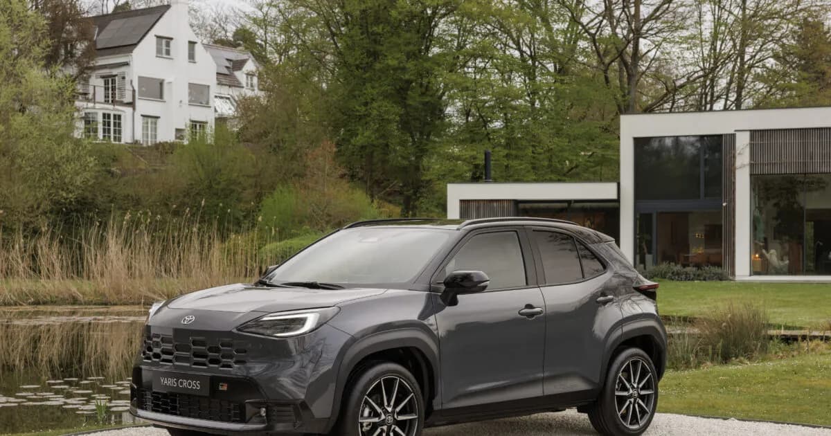 Η Toyota σημειώνει ρεκόρ πωλήσεων σε ηλεκτρικά οχήματα