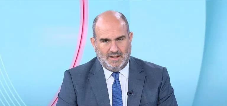 Ο Μαρκόπουλος προαναγγέλλει αύξηση κατώτατου μισθού