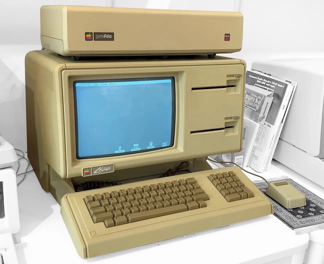 Η Apple έθαψε 2.700 υπολογιστές Lisa σε χωματερή της Γιούτα