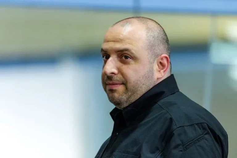 Ο Ζελένσκι τοποθετεί τον Ουμέροφ στις μυστικές υπηρεσίες