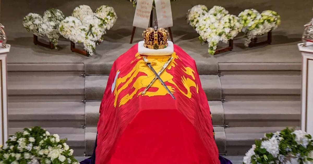 Η σορός του βασιλιά Χάραλντ σε λαϊκό προσκύνημα στη Νορβηγία