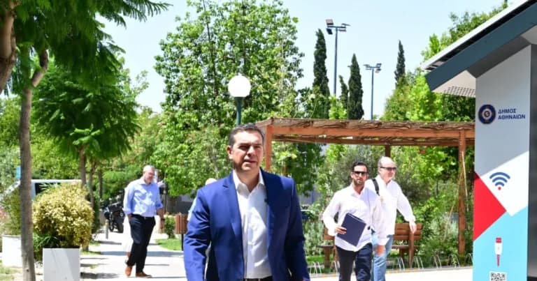 Ο Τσίπρας μιλά για «καθεστώς» στην κυβέρνηση Μητσοτάκη