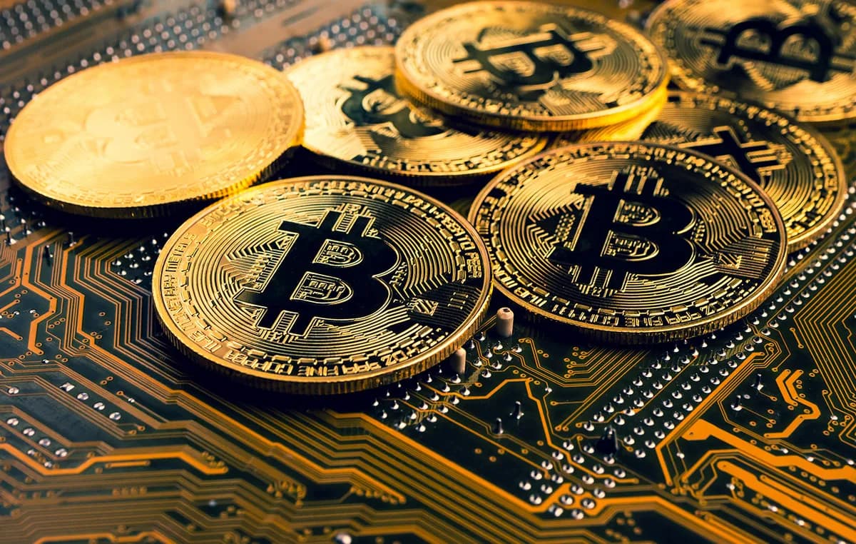 Ο 78χρονος έχασε 300.000 ευρώ σε απάτη με κρυπτονομίσματα