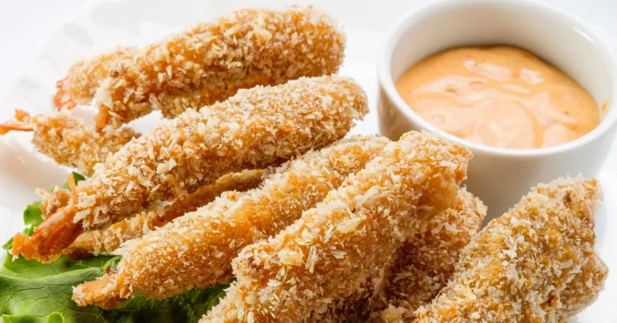 Η συνταγή για τραγανή γαρίδα tempura με κρούστα καρύδας